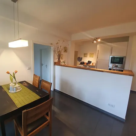 Zum Apartment *